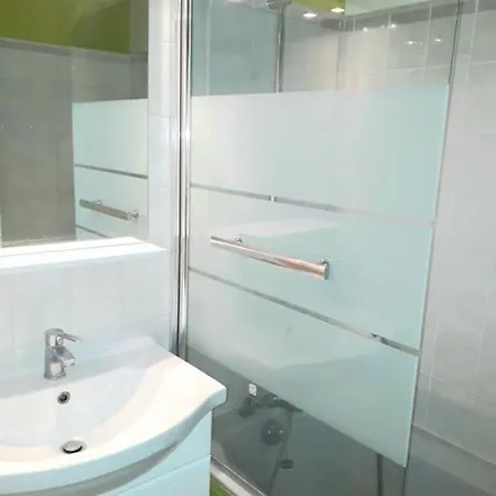 Apartment Location 3 Pieces A 200 M De La Gare 5 Pers Max Cormeilles-en-Parisis