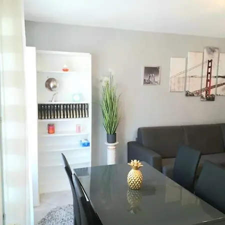 Location 3 Pieces A 200 M De La Gare 5 Pers Max Cormeilles-en-Parisis