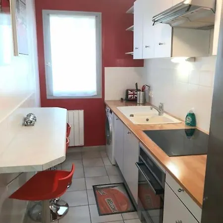 Location 3 Pieces A 200 M De La Gare 5 Pers Max Apartment Cormeilles-en-Parisis